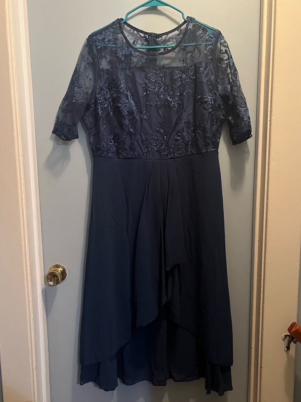Women’s dress